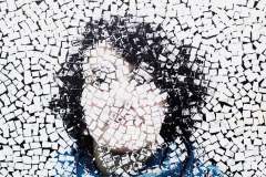 Portrait en mosaïque contemporaine par l'artiste Clément Mitéran
