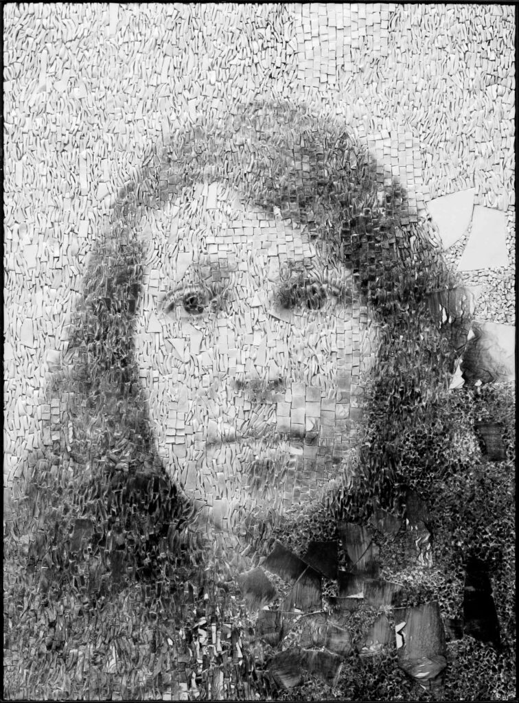 Giornate 2, portrait en photographie argentique sur mosaïque de smalte blanc