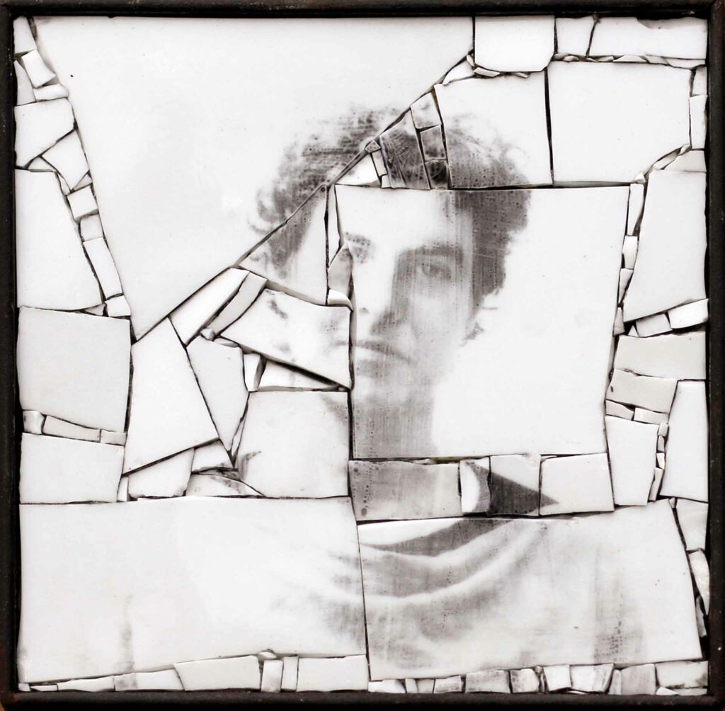 Monstre 10, photomontage anonyme en mosaïque par Clément Mitéran